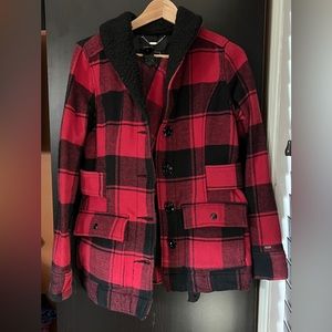 Obey coat Large plaid red and black